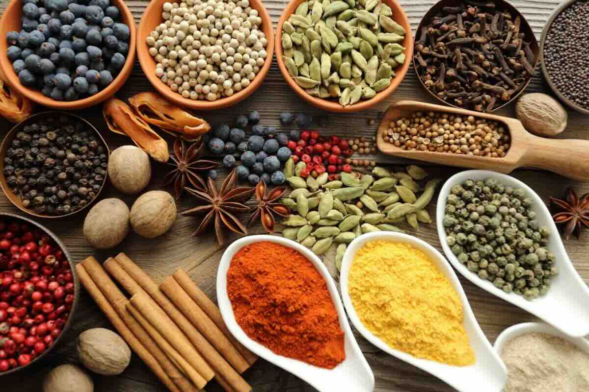 Spezie e erbe aromatiche