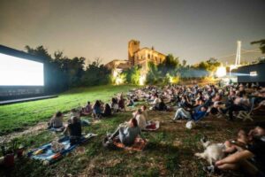 Cinema all'aperto