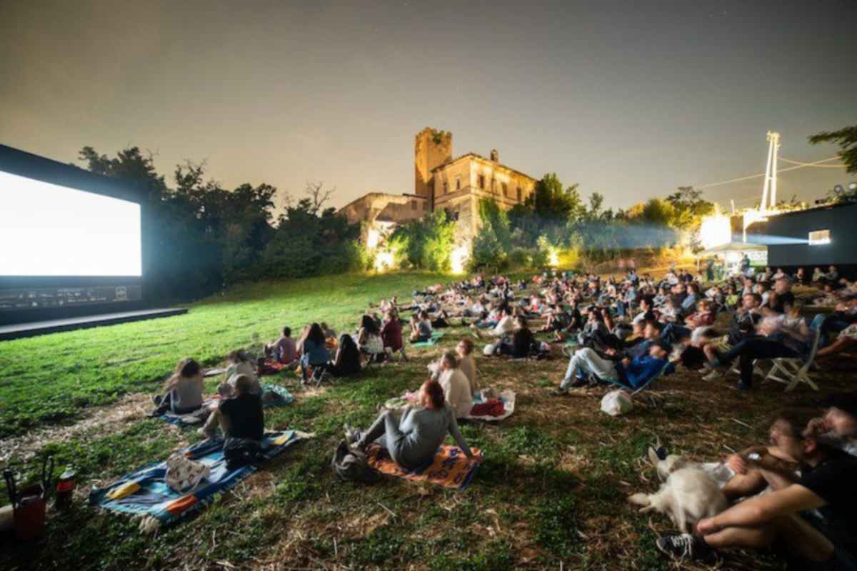 Cinema all'aperto