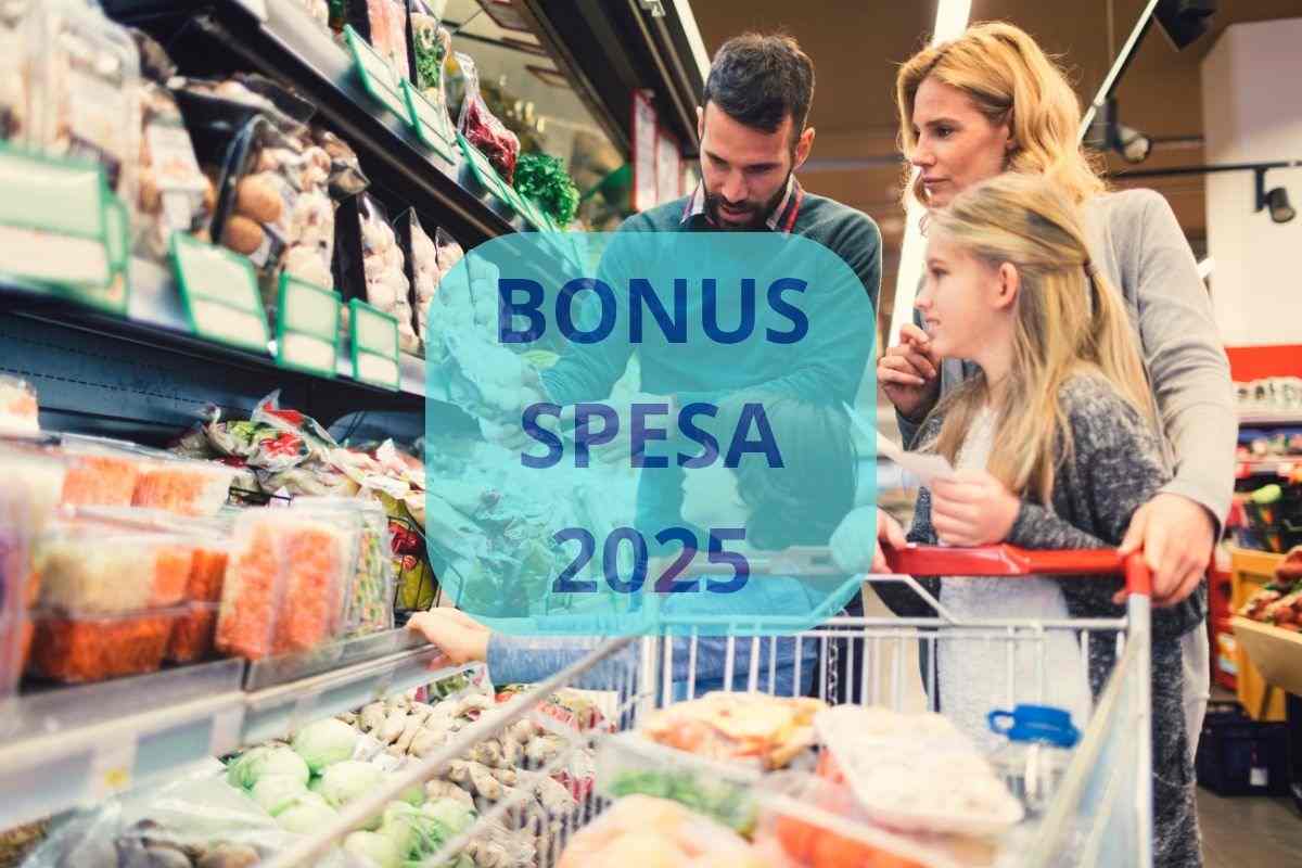 famiglia che fa la spesa e bonus spesa
