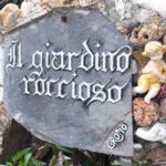 Insegna su pietra del Il giardino roccioso di Grosio