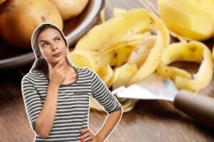 bucce di patate e donna pensierosa